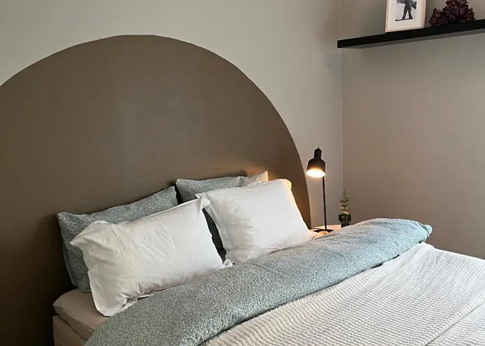 Nouveau Nook Apartament *